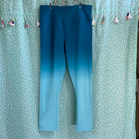 Forever 21 Pants - ~Mermaid 🧜‍♀️ Athletic Leggings ~